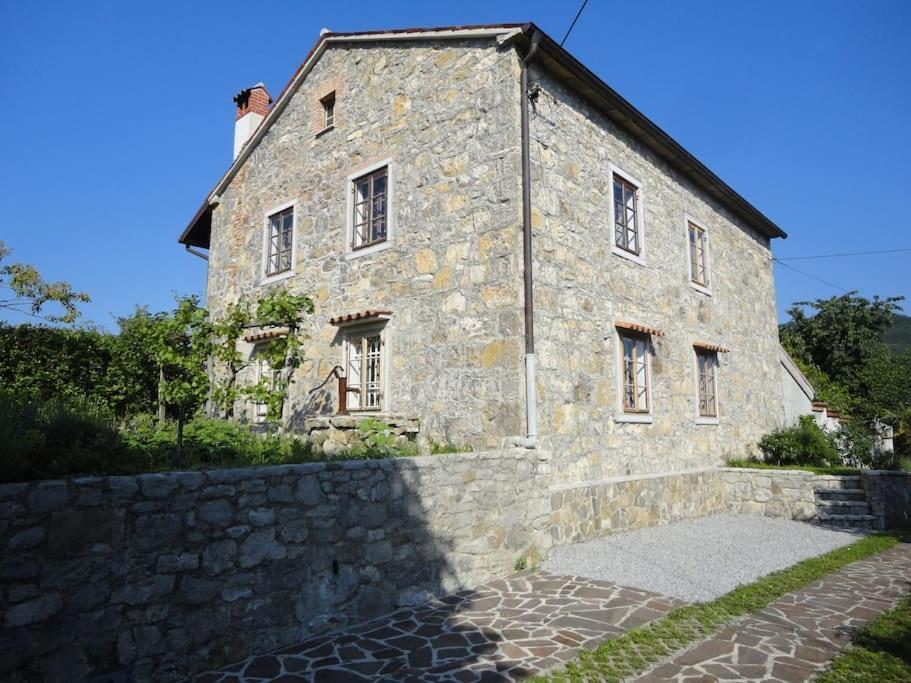 A Lovely House In Vipava Valley 외부 사진